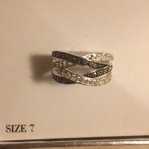 💫Marcasite & Silver Ring NIB